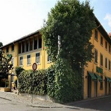 Ariston Hotel