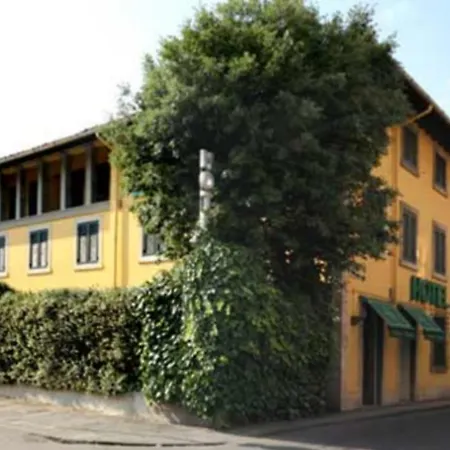 Ariston Hotel